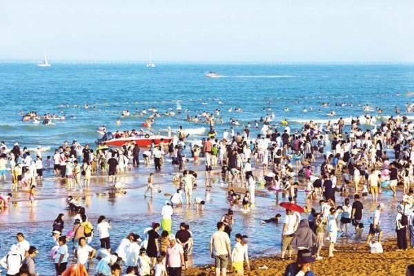一直牛配资 日照海滨夏日欢腾